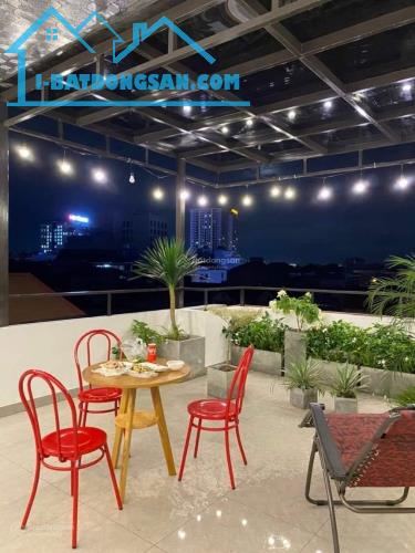 Bán Siêu phẩm Nguyễn Văn Cừ, Gara Ô tô thang máy, 70 m2, 6 tầng 11,6 tỷ, KD.