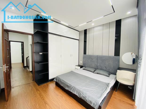 NGÕ THÔNG - OTO ĐỖ CỬA,  PHỐ HOÀNG HOA THÁM 45M2 MT 4M 5.8 TỶ - 4