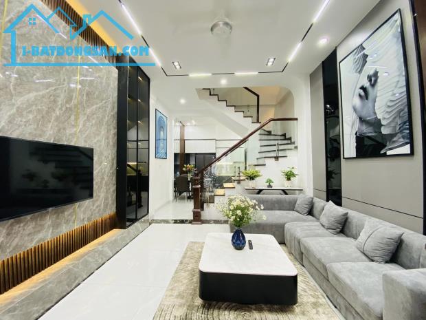NGÕ THÔNG - OTO ĐỖ CỬA,  PHỐ HOÀNG HOA THÁM 45M2 MT 4M 5.8 TỶ - 3