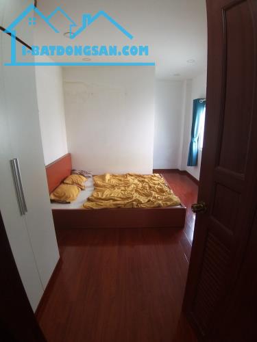 Chính Chủ Gấp Bán Nhà Mặt Tiền Đường Nguyễn Đình Chiểu, Quận 3, 46m2, 3 Tầng, Ngang 3,4m - 3