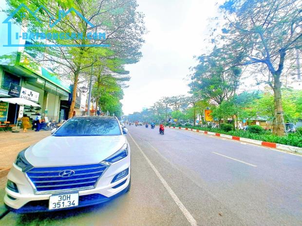 Nhà 2 Mặt Phố Ô Chợ Dừa Và Đông Cac_Đẳng Cấp Nhất Đống Đa_KD Cực Đỉnh_Vỉa Hè Thênh Thang