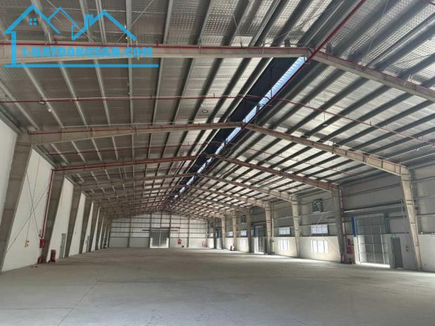 Cho thuê kho xưởng DT 2111m2, 4222m2 Nguyễn Sơn, Long Biên, Hà Nội