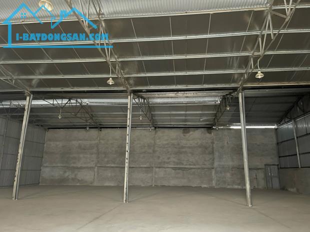 Cho thuê gấp kho xưởng 1000m2 khu vực Cầu Thanh Trì Gia Lâm Hà Nội - 2