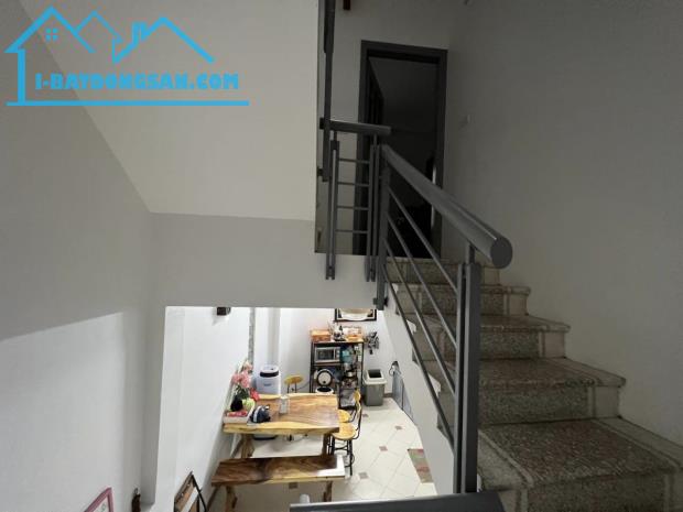 Nhà bán Yên Hoà 50m 5t mt4.5m chỉ 6.85 tỷ Cầu Giấy - 1