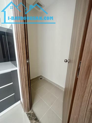 De Capella 1PN 56m2 4.25 tỷ view ĐB, ở ngay, shr, Lh 0938839926