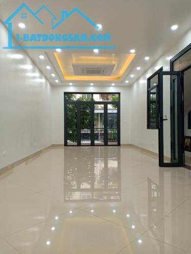 Cho thuê nhà LK hàm nghi, Vinhomes Gardenia 140m2x5T, thông sàn, nhà đẹp LH 0967116112 - 1