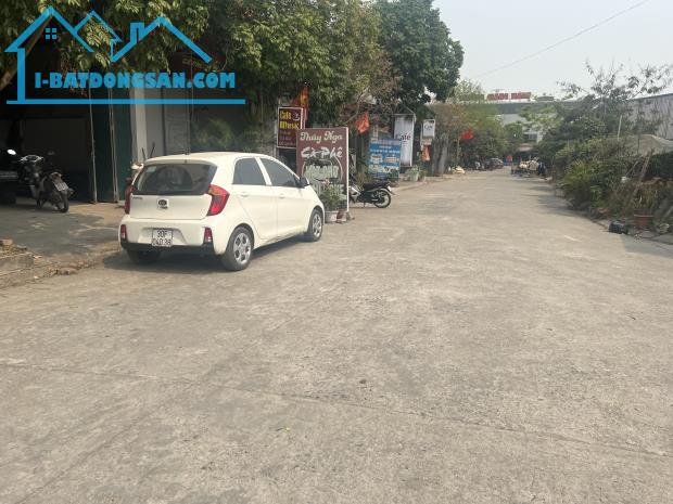 lô   góc diện tích 140 m mặt tiền 10 m  đường ô tô phóng giá chỉ 2 tỷ