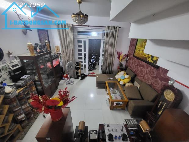 Nhà Nơ Trang Long, Bình Thạnh, 62m2, nhà vào ở ngay, gần Hồ bơi Đại Đồng