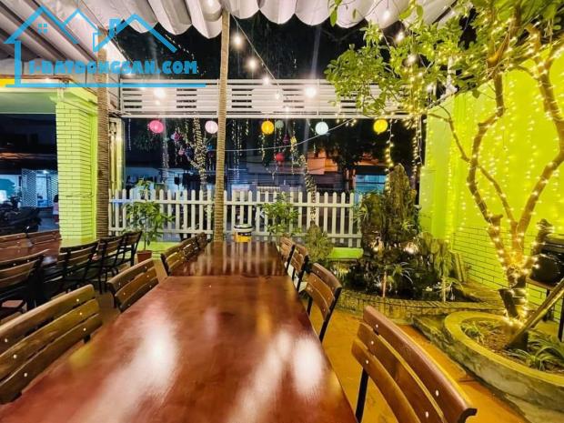 Bán nhà mặt phố Bùi Xương Trạch, 180m2, MT 8m, 3 thoáng, giá 122tr/m2 - 4