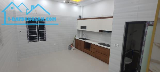 CHUYỂN VÀO NAM : Bán nhà Tam Trinh , 50m2 , 3,9 tỷ , nhà lô góc 2 thoáng vĩnh viễn - 4