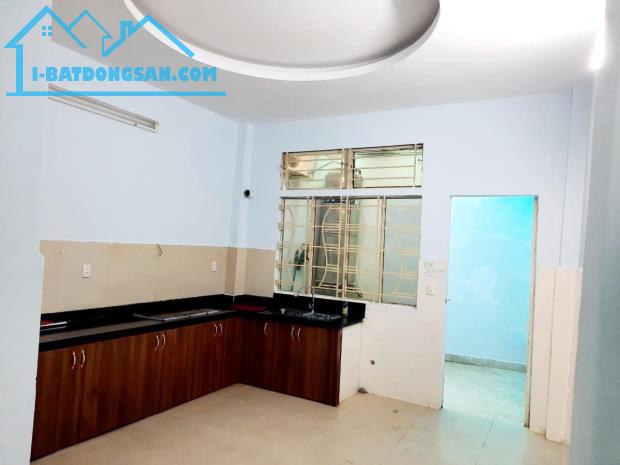 Siêu rẻ - Bình Thạnh, HXH sát mặt tiền Bùi Đình Túy, 80m2, chỉ 8 tỷ 700 - 2