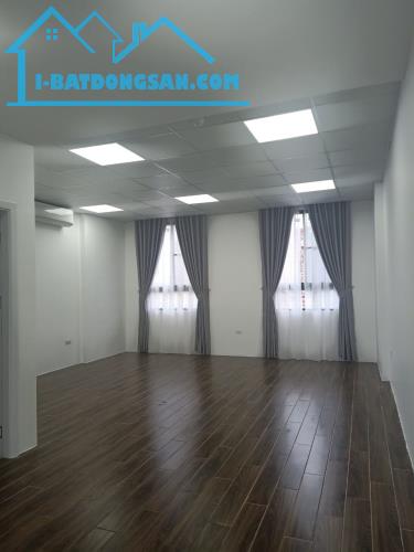 ⚜️ Bán Nhà Mặt phố Lạc Long Quân, 100m2 9T Thông sàn, MT 6m, Chỉ 61 Tỷ ⚜️ - 4