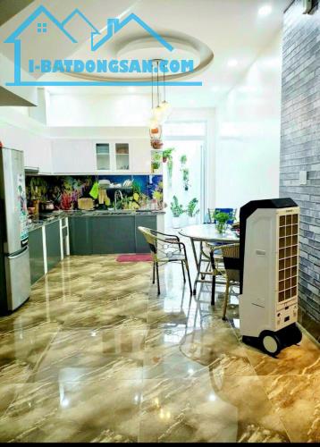 Chính chủ gửi bán nhà phố Mặt Tiền Đường Số, P. Bình Trưng Đông ( Q2 ) Tp Thủ Đức . - 3