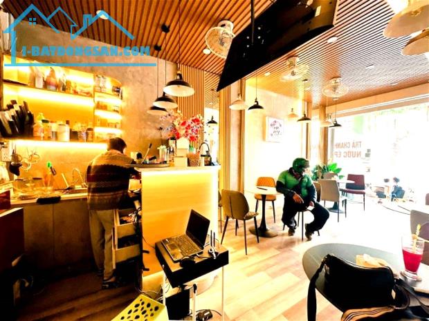 Bán nhà mặt phố PHÙNG HƯNG 32m2 mặt tiền 3,5m 4 tầng, phố đi bộ giao HÀNG CÓT, Giá 15,2 tỷ - 1