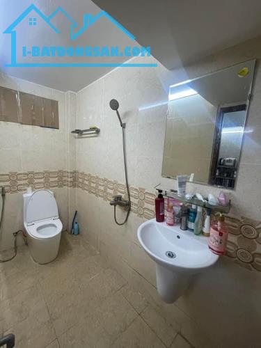 SIÊU NGON - KHU VIP THÀNH THÁI QUẬN 10 - NGANG 4.6M - 4 TẤM CHỈ 12 TỶ