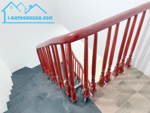 Bán nhà Nguyễn Lương Bằng Đống đa ngõ nông, thẳng, nhà sổ vuông đẹp, 40m nhỉnh 6 tỷ - 4