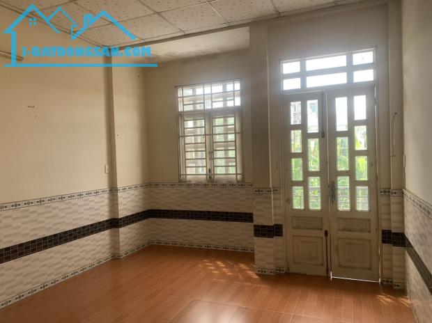 Chỉ 6 tỷ nhà Mt nhựa, ngang 9m Bà Điểm, kề Khu Cn Vĩnh Lộc - 1