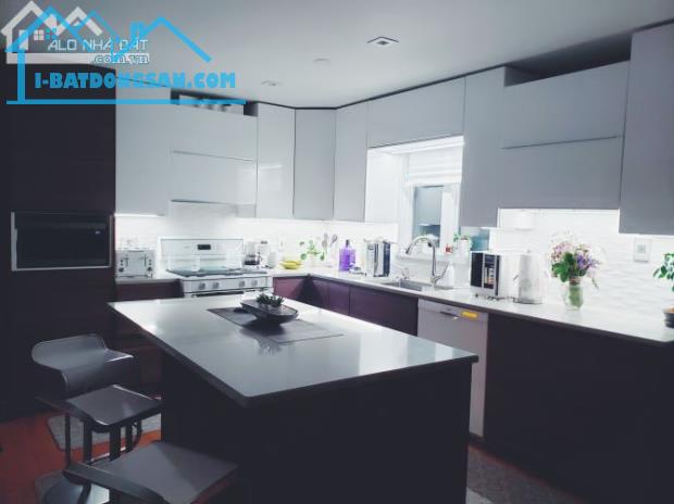 Dòng Tiền Phố Biển -Mặt Tiền Mỹ Khê 4 Quận Sơn Trà - 75m2 - Chỉ : 9 Tỷ 8