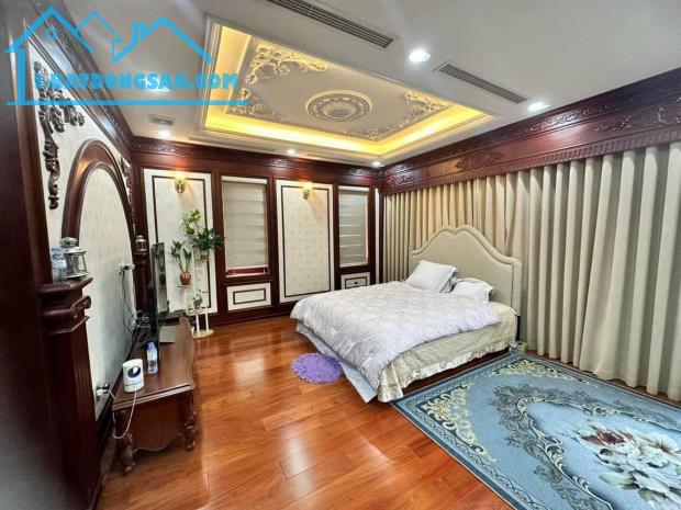 Chính chủ bán biệt thự Ngọc Thụy, Long Biên, view sông Hồng, DT 330m2 MT 15m, giá 35 tỷ - 2