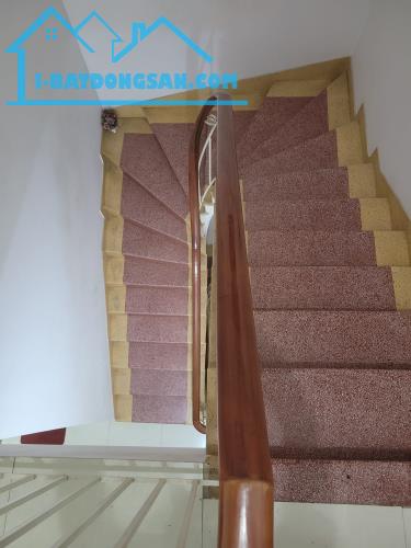 Hẻm Xe Hơi Đỗ Cổng Đường Nguyễn Đình Chính, Phường 11, 72m2, 3 Tầng BTCT 4 PN Nhỉnh 8 Tỷ