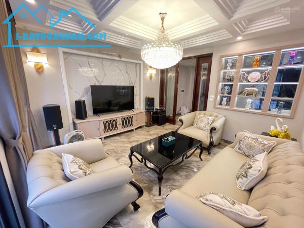 Cần bán gấp nhà Long Biên 60m2 chân cầu Chương Dương và Long Biên, sang phố 5 phút - 4