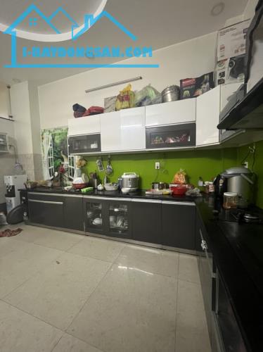 Vip Tân Bình, Nhà 4tầng, Thang máy, Ngang 8m, 100m2, ôtô, Giá rẻ - 2
