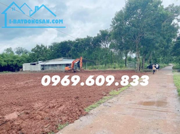 Bán Đất 1.400m2 Giá 295 Triệu Tại Bình Long, Bình Phước Sổ Sẵn - 1