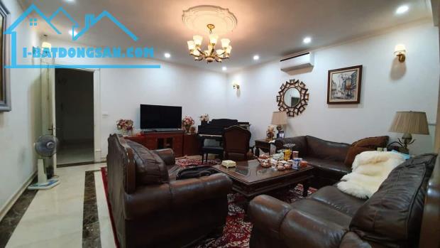 NGUYỄN TRÃI Ô TÔ VÀO NHÀ LÔ GÓC 3 THOÁNG, Ở SƯỚNG KINH DOANH VP 74m2, MẶT TIỀN 4.8m NỞ HẬU