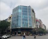 Cho Thuê tòa nhà Văn Phòng 11 tầng mặt phố Trần Thái Tông Dt 315m2 Mt 40m. Giá 800tr/th