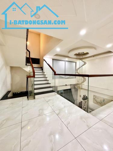 Hẻm Xe Hơi Đường Vạn Kiếp Phường 3 Bình Thạnh 62m2, 6,2 x 10, 5 Tầng, 5 Phòng, Nhỉnh 11 Tỷ