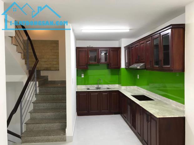 MẶT TIỀN HỒ VĂN HUÊ 40M2, 6 TẦNG BTCT, 3PN, CHO THUÊ MB 25 TRIỆU/ THÁNG, CHỈ NHỈNH 12 TỶ - 3
