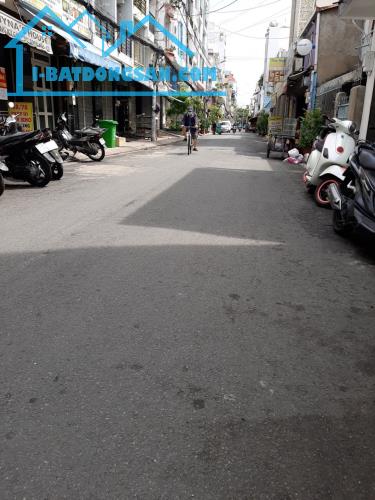 MUA LÀ LỜI NGAY CHO KH ĐẦU TƯ- MẶT TIỀN QUẬN 10 - 54M2 - CHỈ 8.7 TỶ, LH: 0938498349 HÒA - 5