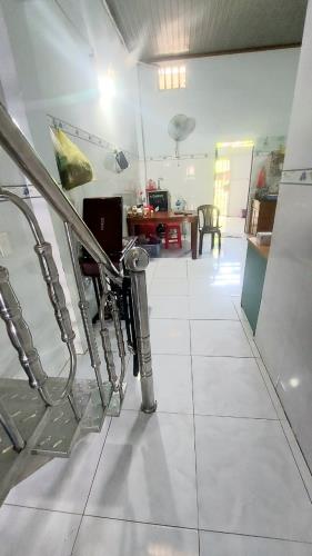 BÁN LỖ NHÀ TRẢNG DÀI 1TRỆT 1LẦU LỬNG ĐƯỜNG THOÁNG, RỘNG, SÂN ĐẬU 2 OTO - 1