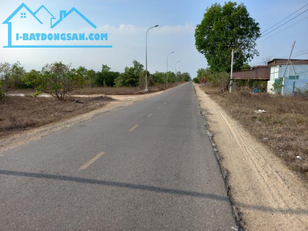 Rẻ nhất thị trường-Đất MT 28m DT715-Thiện Nghiệp-Phan Thiết-DT 5.820m2,có 400m2 thổ cư. - 2