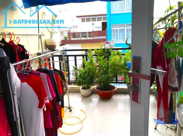 GẤN BÁN NHÀ MẶT TIỀN PHƯỜNG TÂN ĐỊNH QUẬN 1 - 4TẦNG 3PN 31M2 - CHỈ 11,5 TỶ TL.