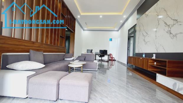 Bán Villa sân vườn mới đẹp – Phan Đình Phùng, TP Bảo Lộc – Khu vực đẹp, Nội thất cao cấp. - 1