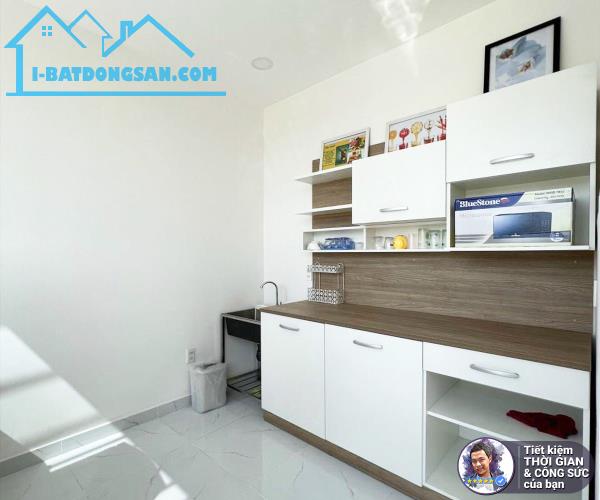 BÁN CĂN HỘ DỊCH VỤ 115M2. 4.3MX27M. DÒNG TIỀN 50TR/THÁNG. 9 PHÒNG CHO THUÊ CAO CẤP - 4