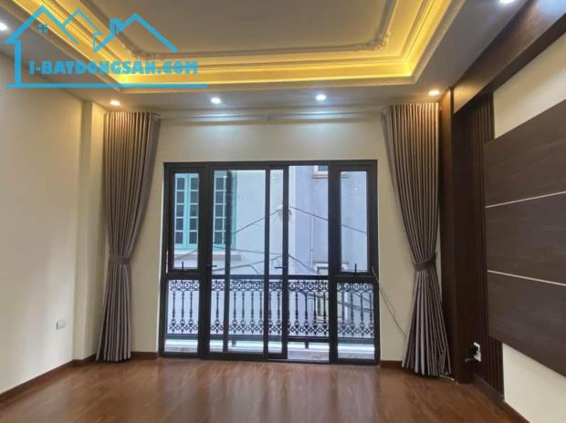 NGUYỄN SƠN GIA THUỴ 50M2 5TẦNG - MỚI KÍNH KOONG - THANG MÁY - NGÕ THÔNG. 15,9TỶ - 2