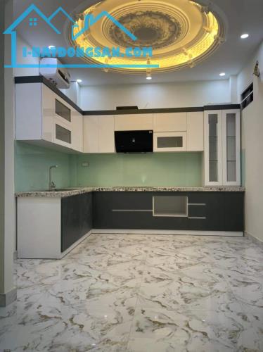 NGUYỄN SƠN GIA THUỴ 50M2 5TẦNG - MỚI KÍNH KOONG - THANG MÁY - NGÕ THÔNG. 15,9TỶ - 1