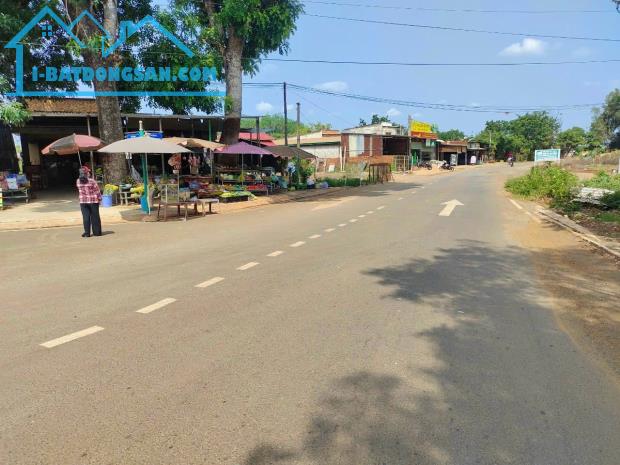 CẦN BÁN LẠI 1.250M2 GIÁ NGỘP NH, ĐẤT THỔ CƯ CHÍNH CHỦ CẠNH KCN DÂN CƯ ĐÔNG - 2