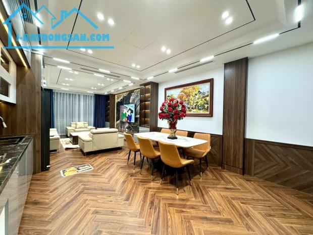 NHÀ ĐẸP PHỐ NGỌC LÂM 63M, 7T THANG MÁY, LÔ GÓC, GARA 2 Ô TÔ, FULL NỘI THẤT, KINH DOANH - 3