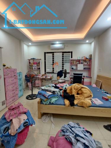 Bán nhà Hoàng Hoa Thám lô góc dân xây ngõ thông ô tô đỗ cửa 27m 5,35 tỷ - 3