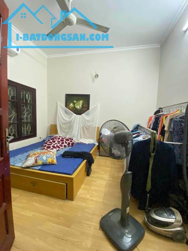 CỰC RẺ! BÁN GẤP NHÀ PHỐ NGUYỄN SƠN – LONG BIÊN, 77M x 3T,  PHÂN LÔ Ô TÔ TRÁNH. GIÁ 7.7 TỶ