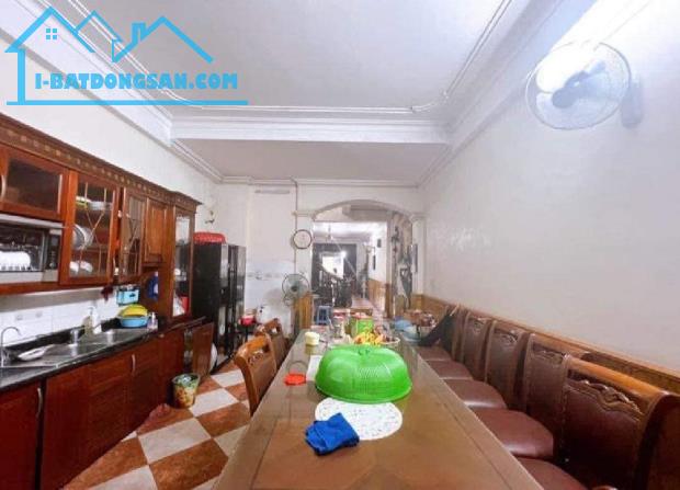 Nhà mặt phố Dương Lâm-Phố kinh doanh tấp nập nhất Văn Quán rộng hơn 105m2 chào giá hợp lý - 2