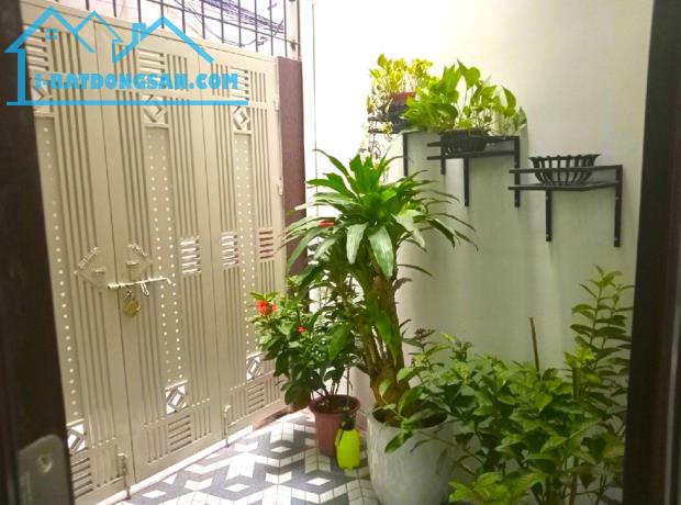 SIÊU PHẨM PHỐ VIP LÒ ĐÚC HAI BÀ TRƯNG - NHÀ 4TẦNG 3PN 74M2 - CHỈ 8 TỶ TL. - 3