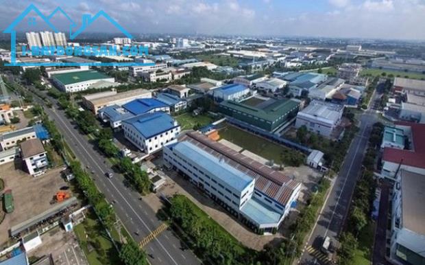 NGỘP TIỀN RA GẤP 2.100M2 ĐẤT GẦN KCN VIỆT-HÀN, ĐƯỜNG 12M, GẦN UBND CHỢ TRƯỜNG. GIÁ  370TR - 3