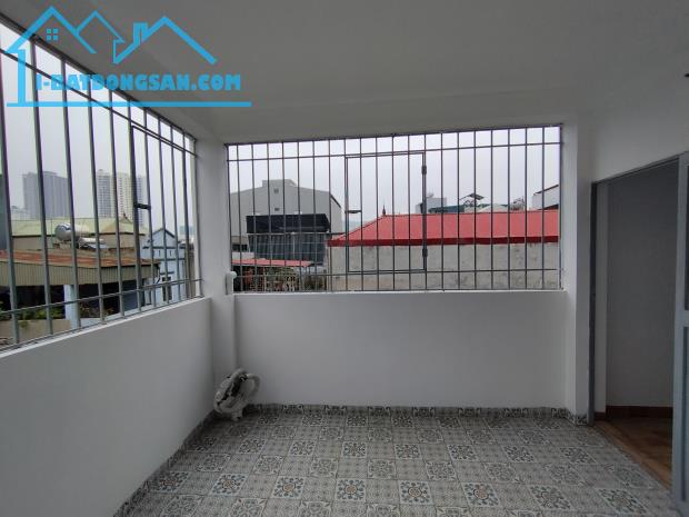 Bán nhà đẹp gần Bưu Điện Hà Đông -Hà Nội- 38m2-4pn -2 mặt thoáng- hơn 6 tỷ-0943.075.959