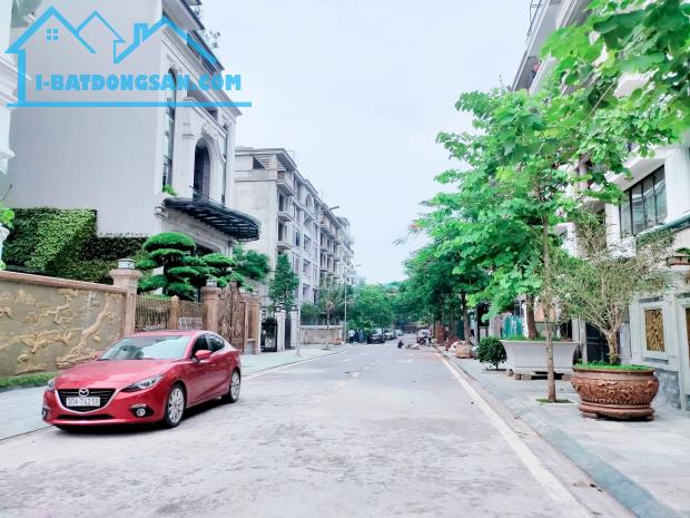 Liền Kề phố Hồng Tiến, VIP Quận Long Biên, 7 Tầng, Xây thô, Cực Hiếm.