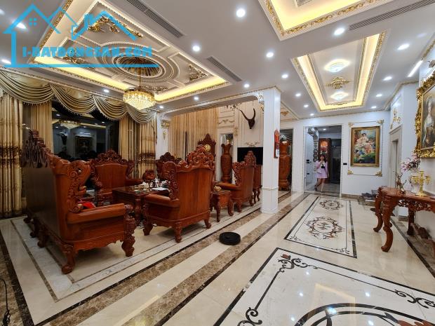 Cho thuê biệt thự KĐT Sài Đồng, Long Biên, Hà Nội. DT220x4 sàn. Giá hơn 50tr/th - 2