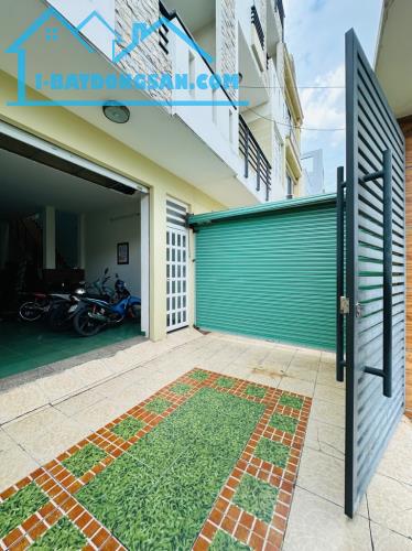 CHỦ NGỘP CẦN BÁN GẤP 2 CĂN LIỀN KỀ 180 m2 - NGUYỄN DUY TRINH - 14,5TY - 2